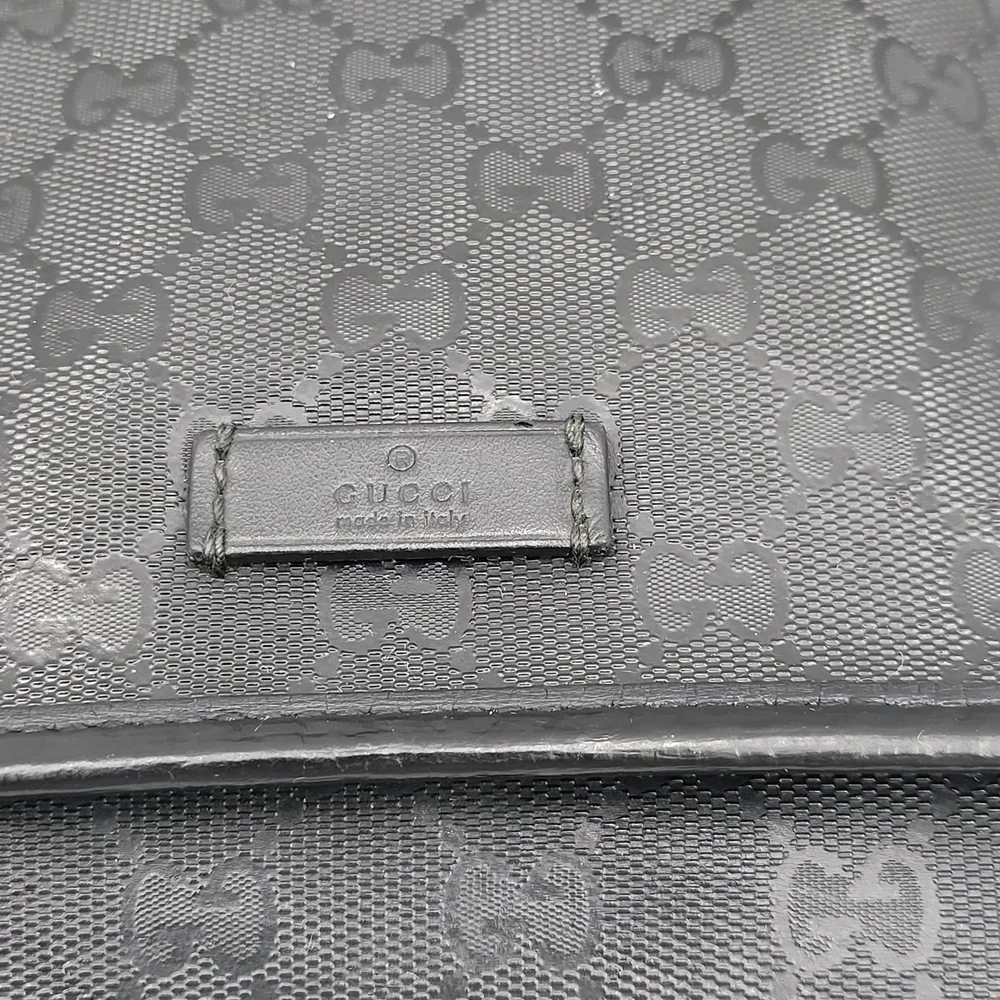 Gucci Imprime Black GG Supreme Canvas Crossbody Unisex Bag... Authentic w/COA...